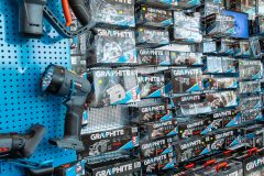 Predajňa Strojárskeho centra v Pezinku