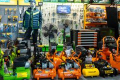 Predajňa Strojárskeho centra v Pezinku